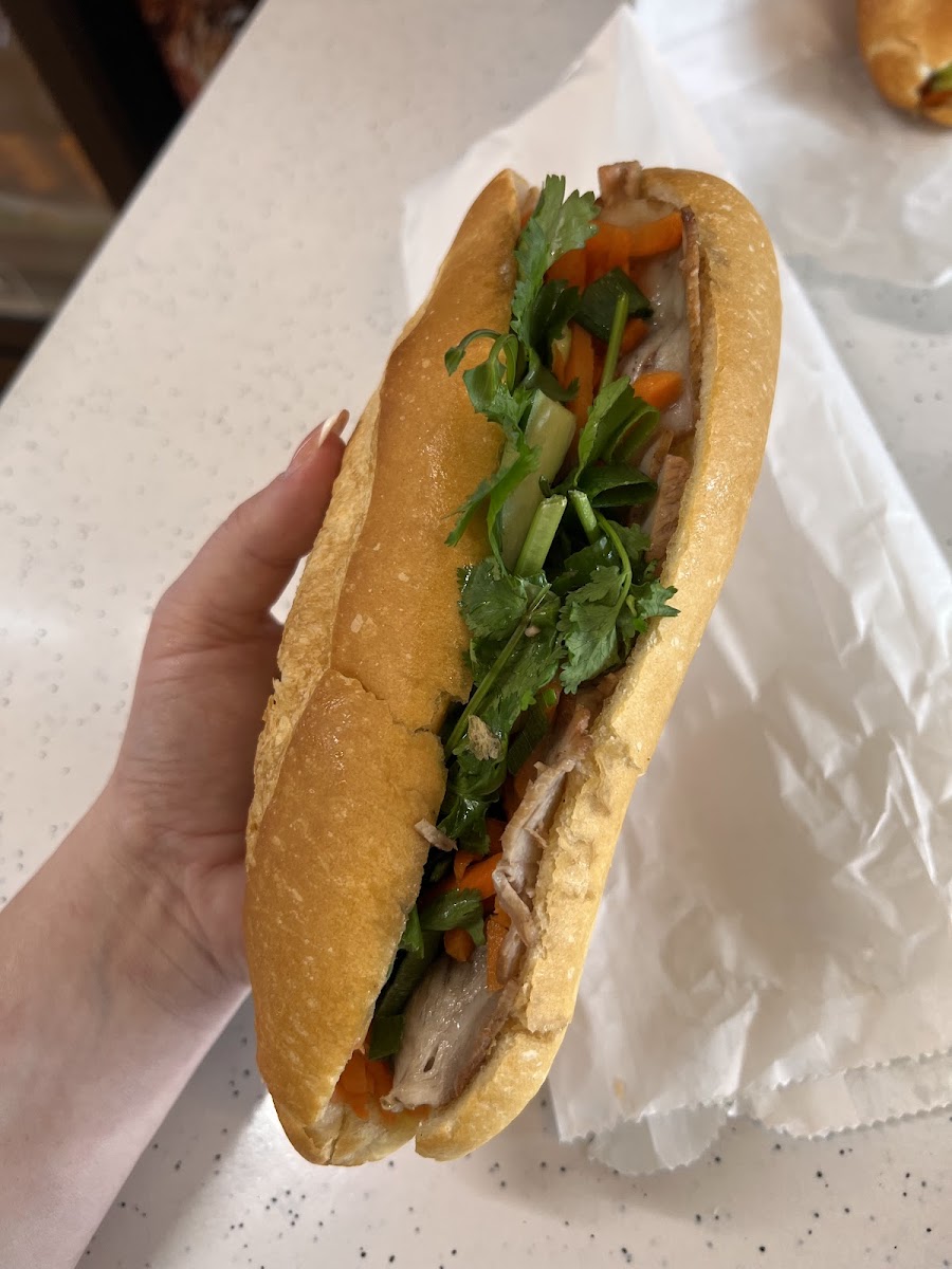 Banh Mi Thit Phuong Nga Photos 2